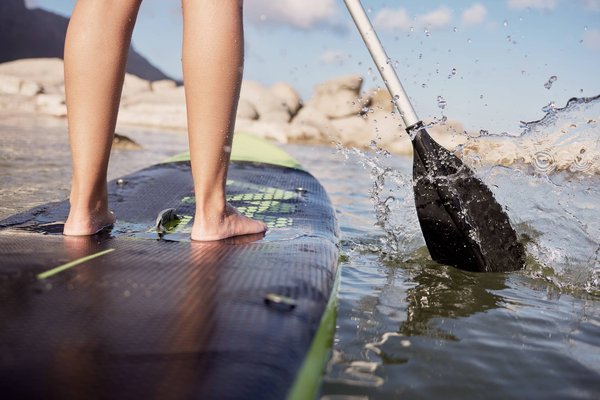 Comment se fait la location d'un paddle à Annecy ?